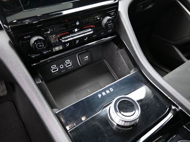 Used 2022 Jeep Grand Cherokee L Laredo w/ Luxury Tech Group I image 34