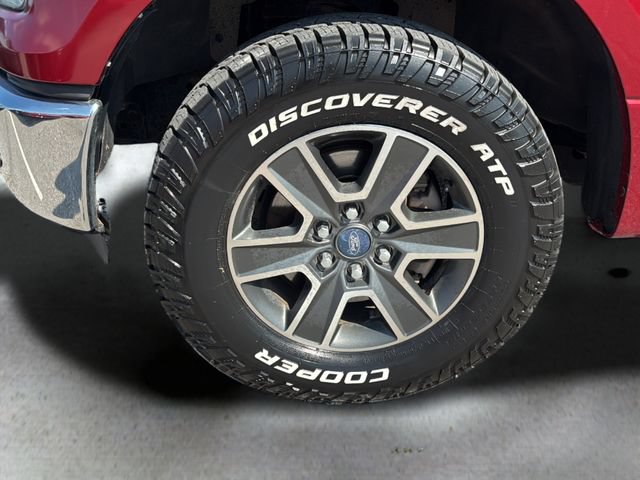 Used 2015 Ford F150 XLT w/ Equipment Group 302A Luxury AWD/4WD image 26