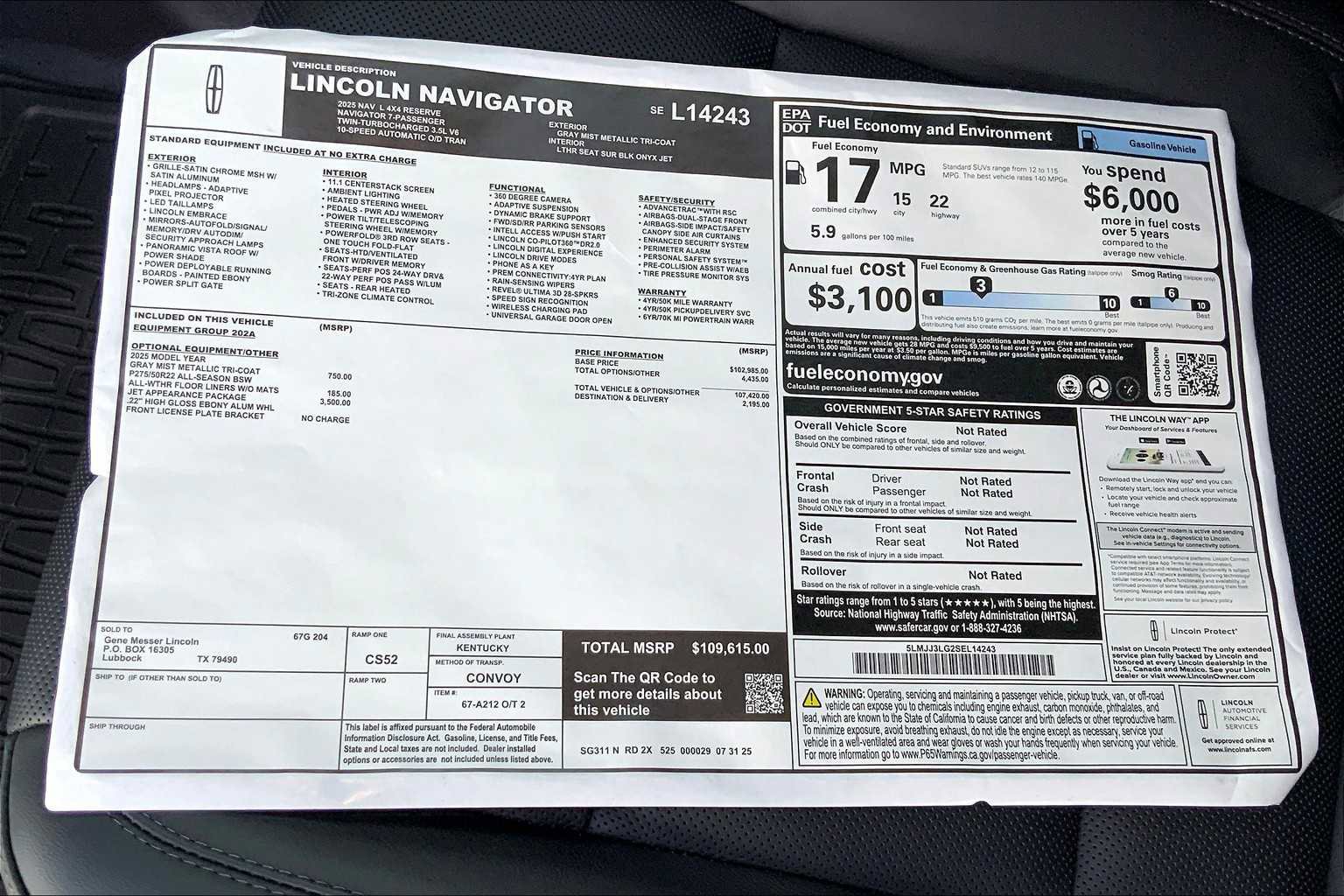 New 2025 Lincoln Navigator L Reserve w/ Jet Appearance Package image 22