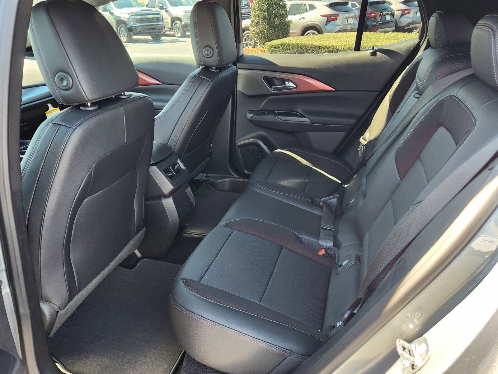 New 2026 Chevrolet Equinox EV RS FWD image 7