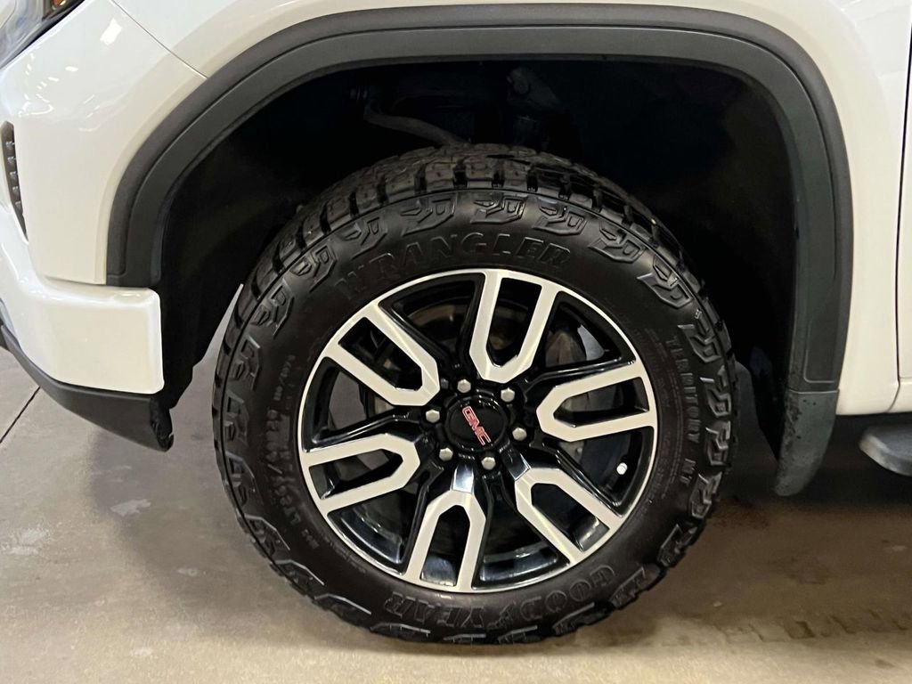 Used 2023 GMC Sierra 1500 AT4 w/ AT4 Preferred Package image 25