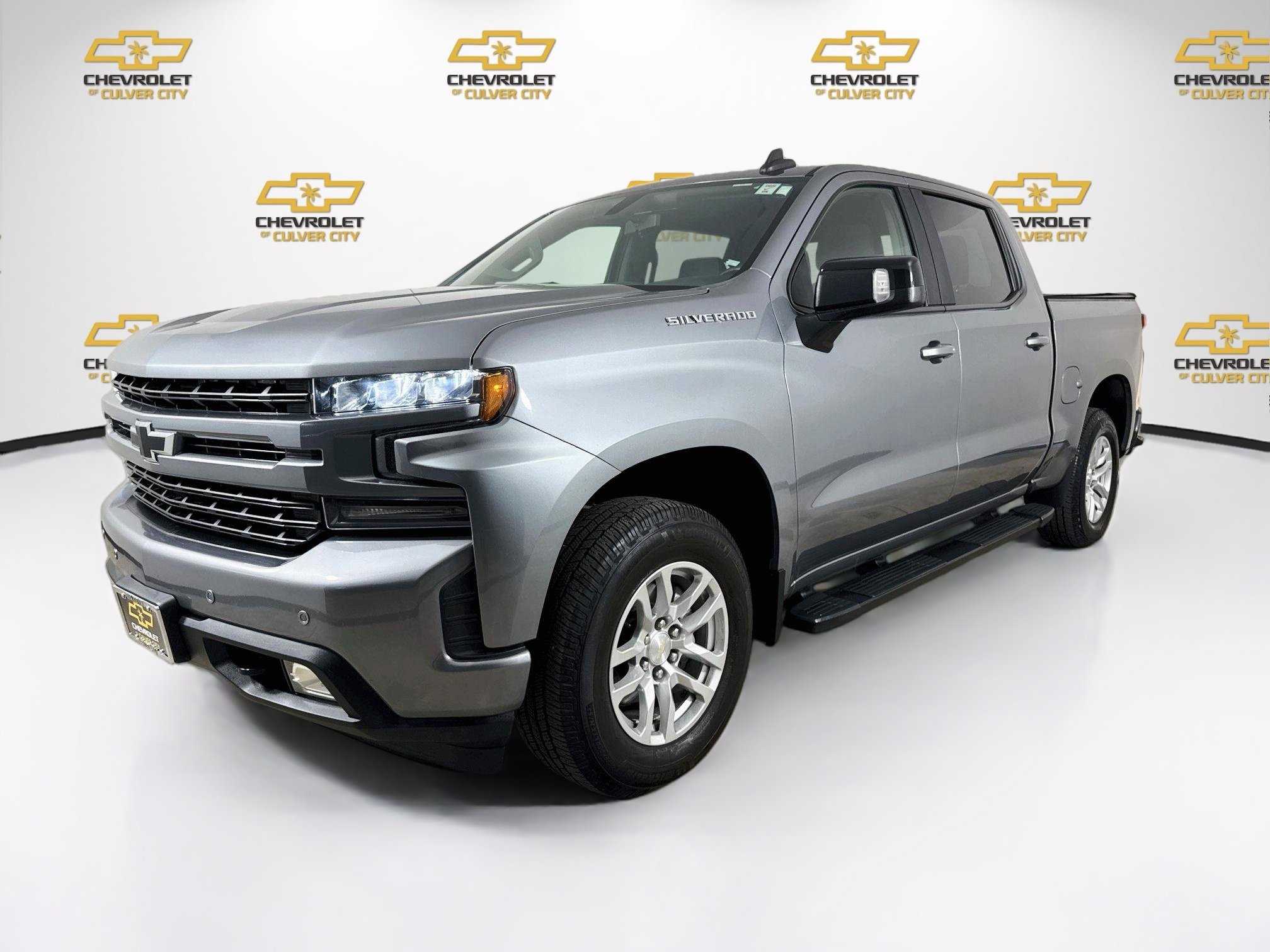 Used 2021 Chevrolet Silverado 1500 RST w/ Safety Package RWD image 3