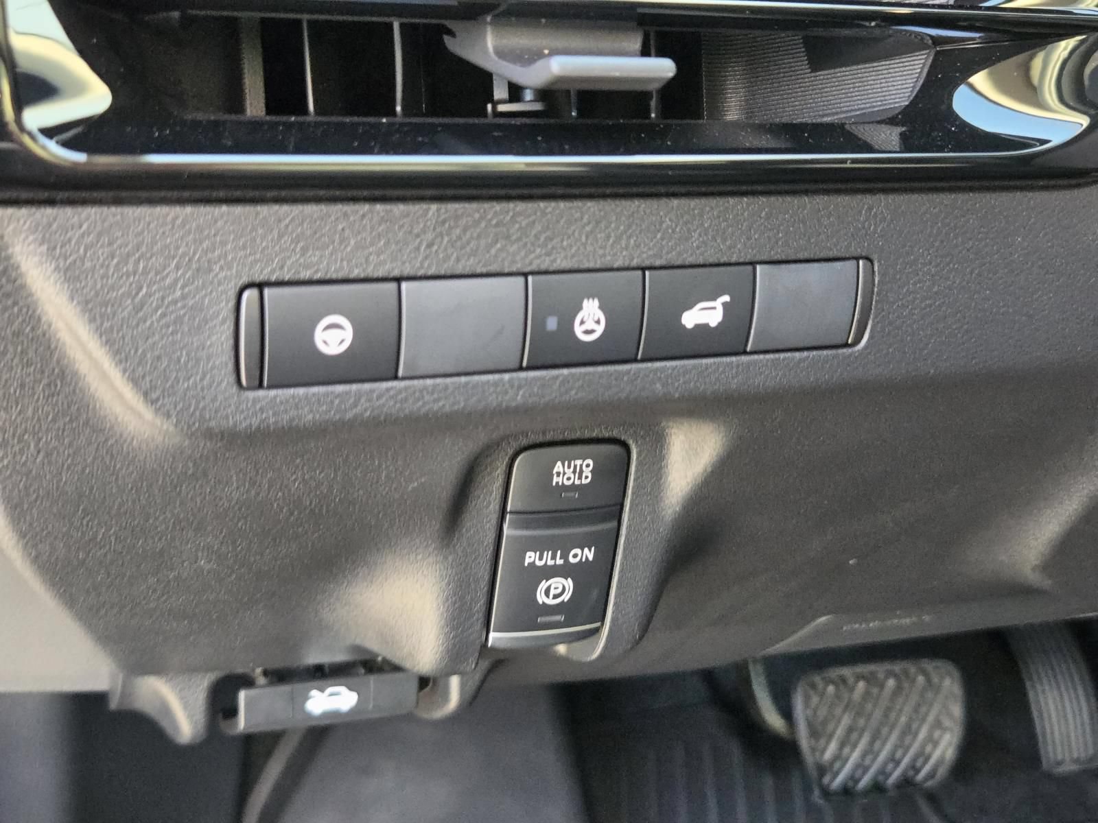 Used 2025 Nissan Murano SL AWD/4WD image 19