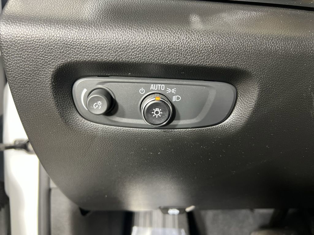 Certified 2023 Chevrolet Traverse Premier image 19