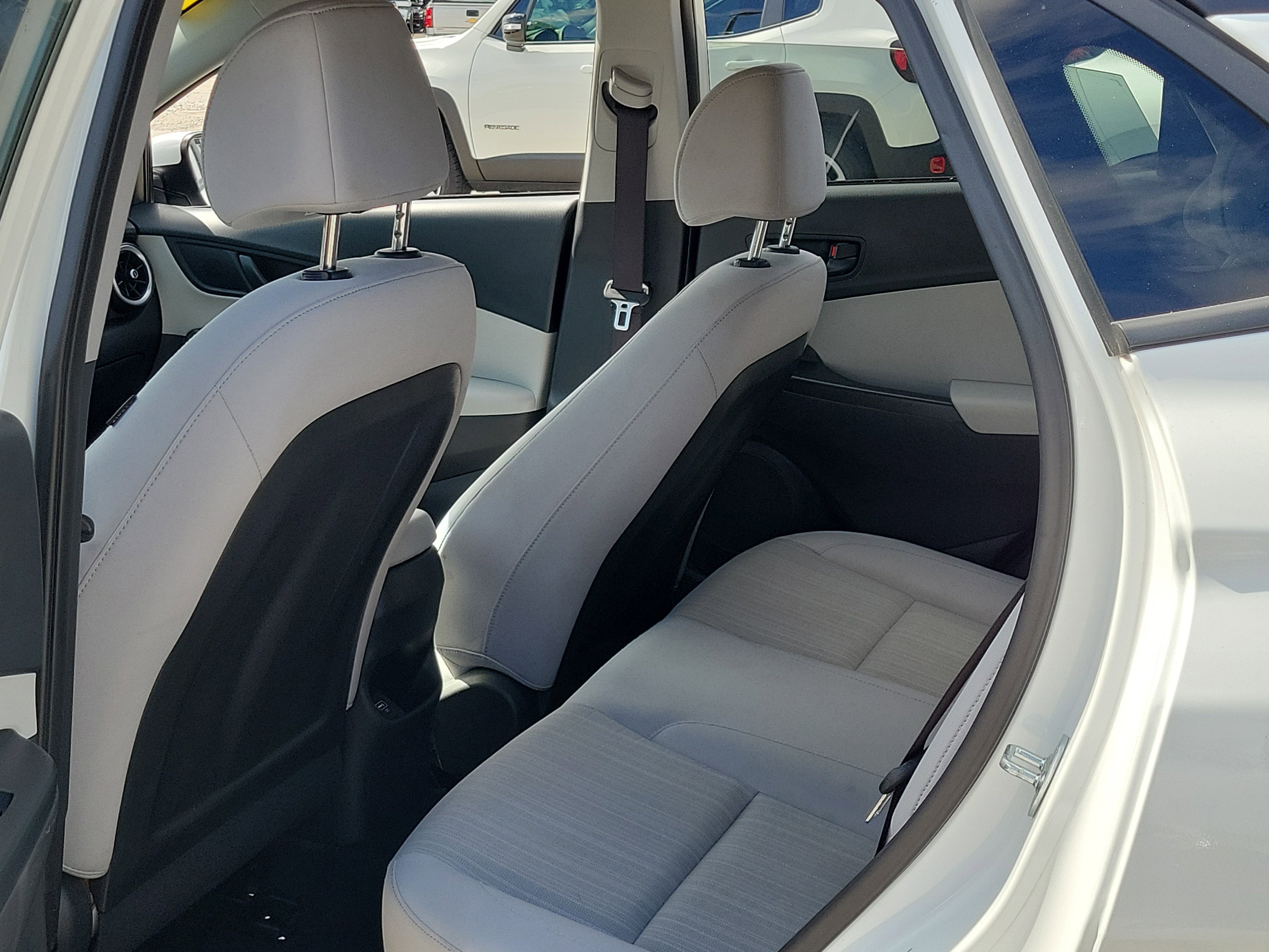 Used 2023 Hyundai Kona SEL AWD/4WD image 14