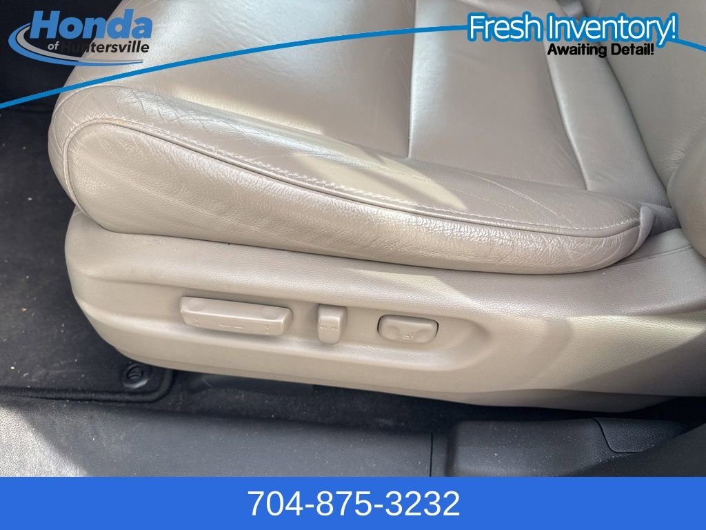 Used 2017 Honda Pilot EX-L image 24