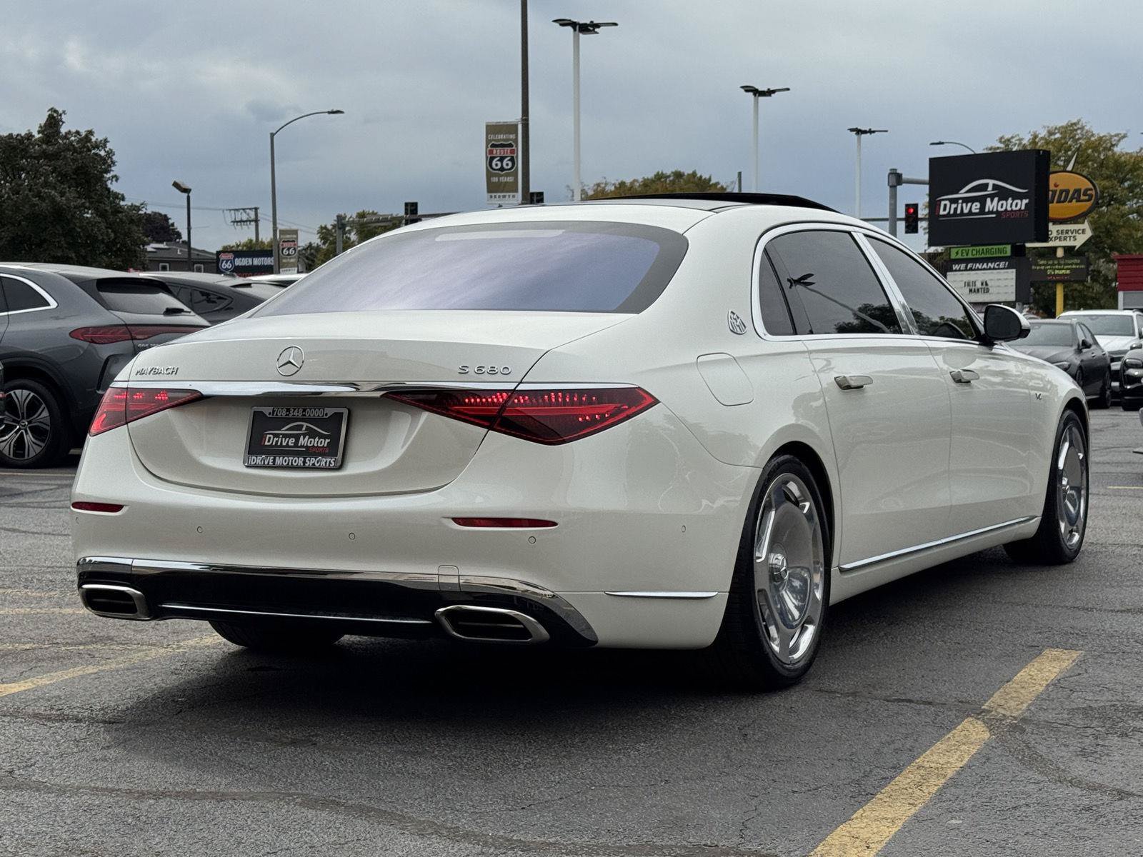 Used 2023 Mercedes-Benz Maybach S 680 4MATIC image 25
