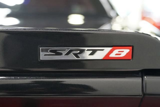 Used 2013 Dodge Challenger SRT8 w/ Harman Kardon Audio Group RWD image 13