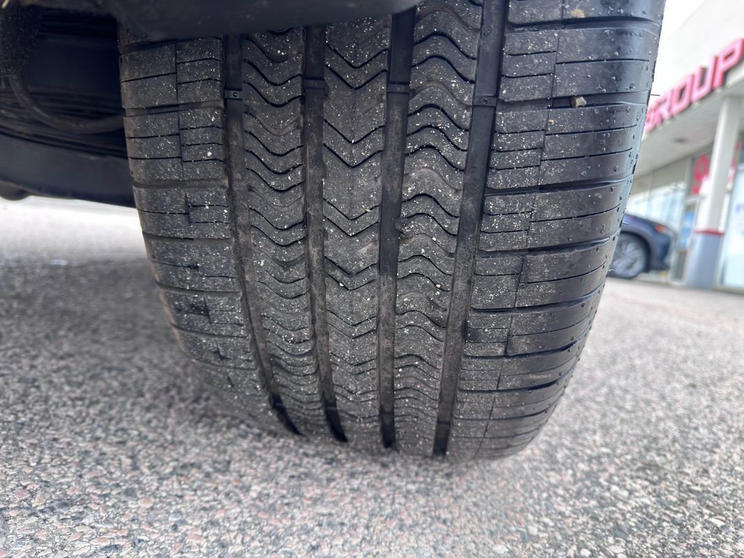 Used 2022 Mercedes-Benz GLC 43 AMG 4MATIC image 45