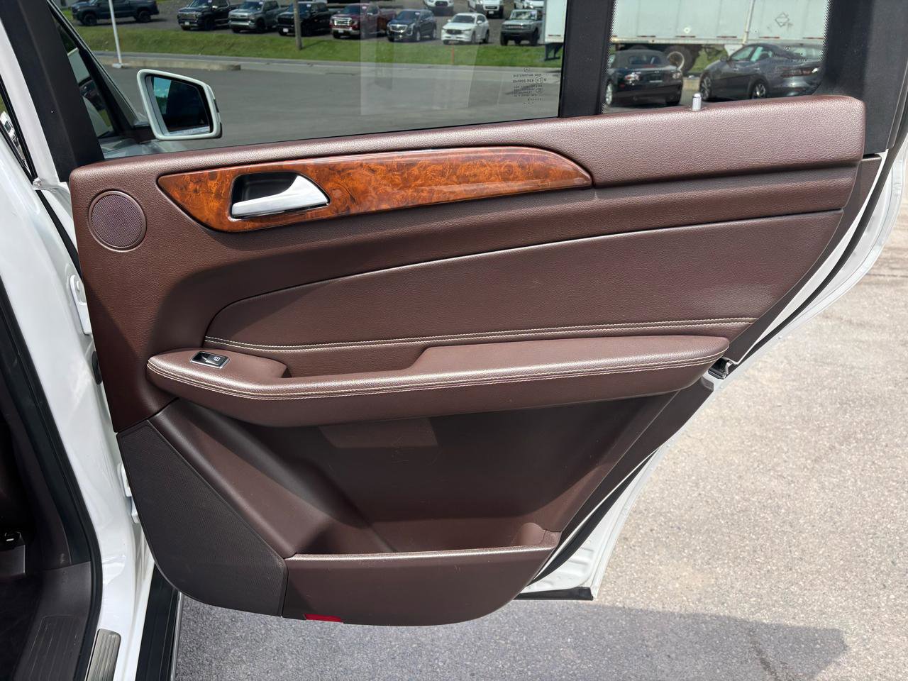 Used 2018 Mercedes-Benz GLS 450 4MATIC image 23