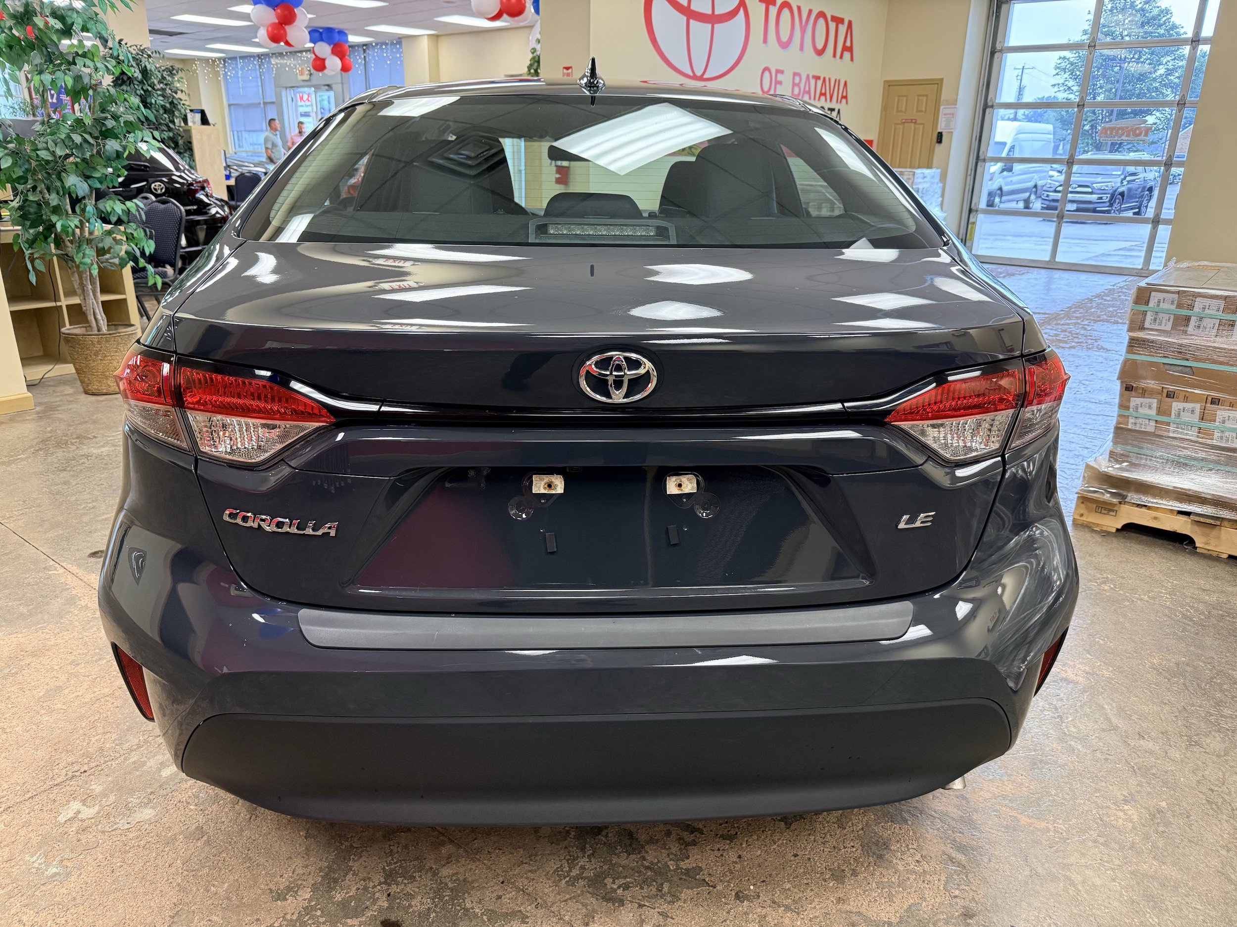Used 2024 Toyota Corolla LE FWD image 12