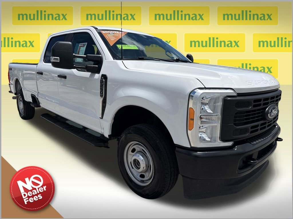 Used 2023 Ford F250 XL AWD/4WD image 1