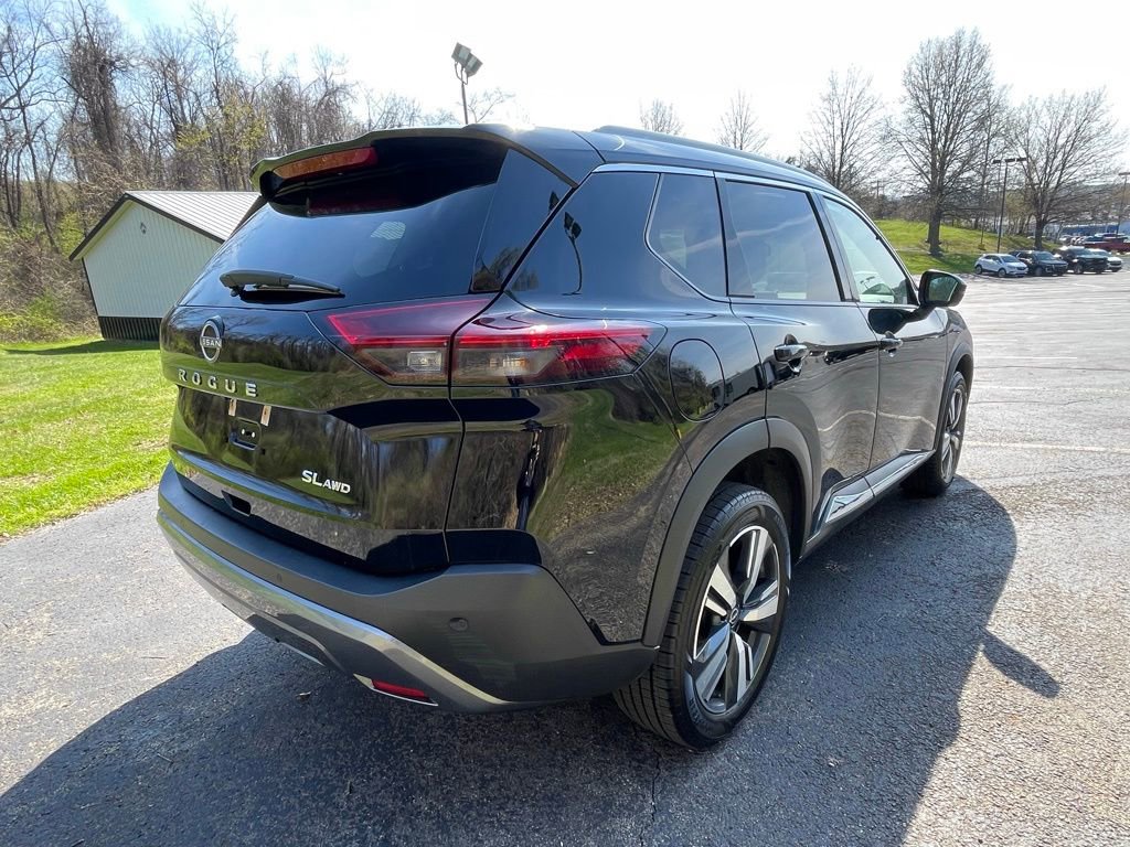 Used 2023 Nissan Rogue SL AWD/4WD image 3