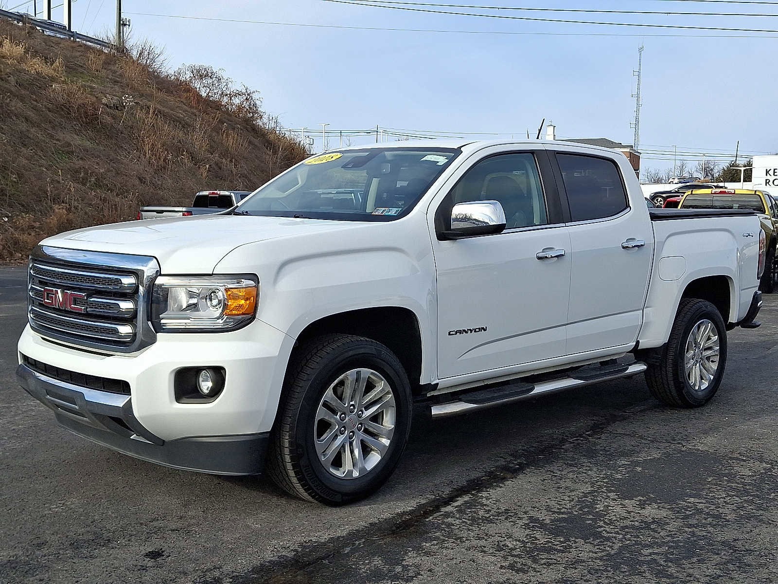 Used 2018 GMC Canyon SLT w/ Driver Alert Package image 3