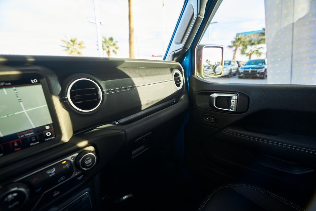 Used 2022 Jeep Wrangler Unlimited Sahara image 56