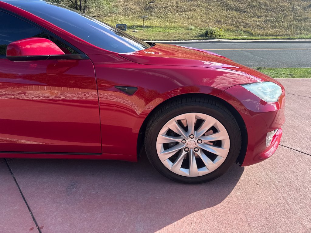 Used 2018 Tesla Model S 75D AWD/4WD image 32