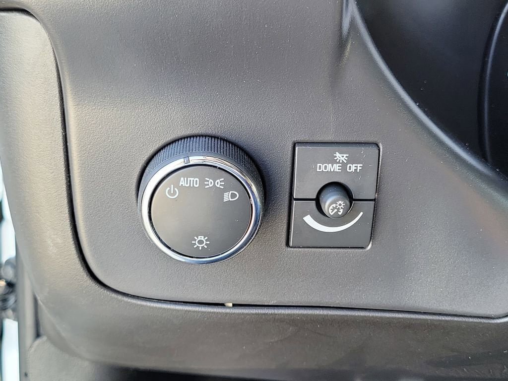 New 2026 Chevrolet Express 3500 Extended RWD image 11