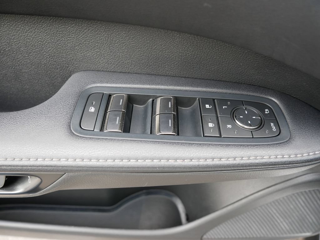Used 2023 Lexus RX 350 Premium w/ Accessory Package AWD/4WD image 16