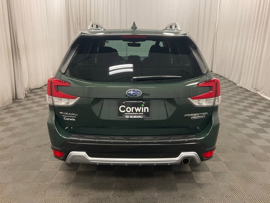 Used 2023 Subaru Forester Touring image 5
