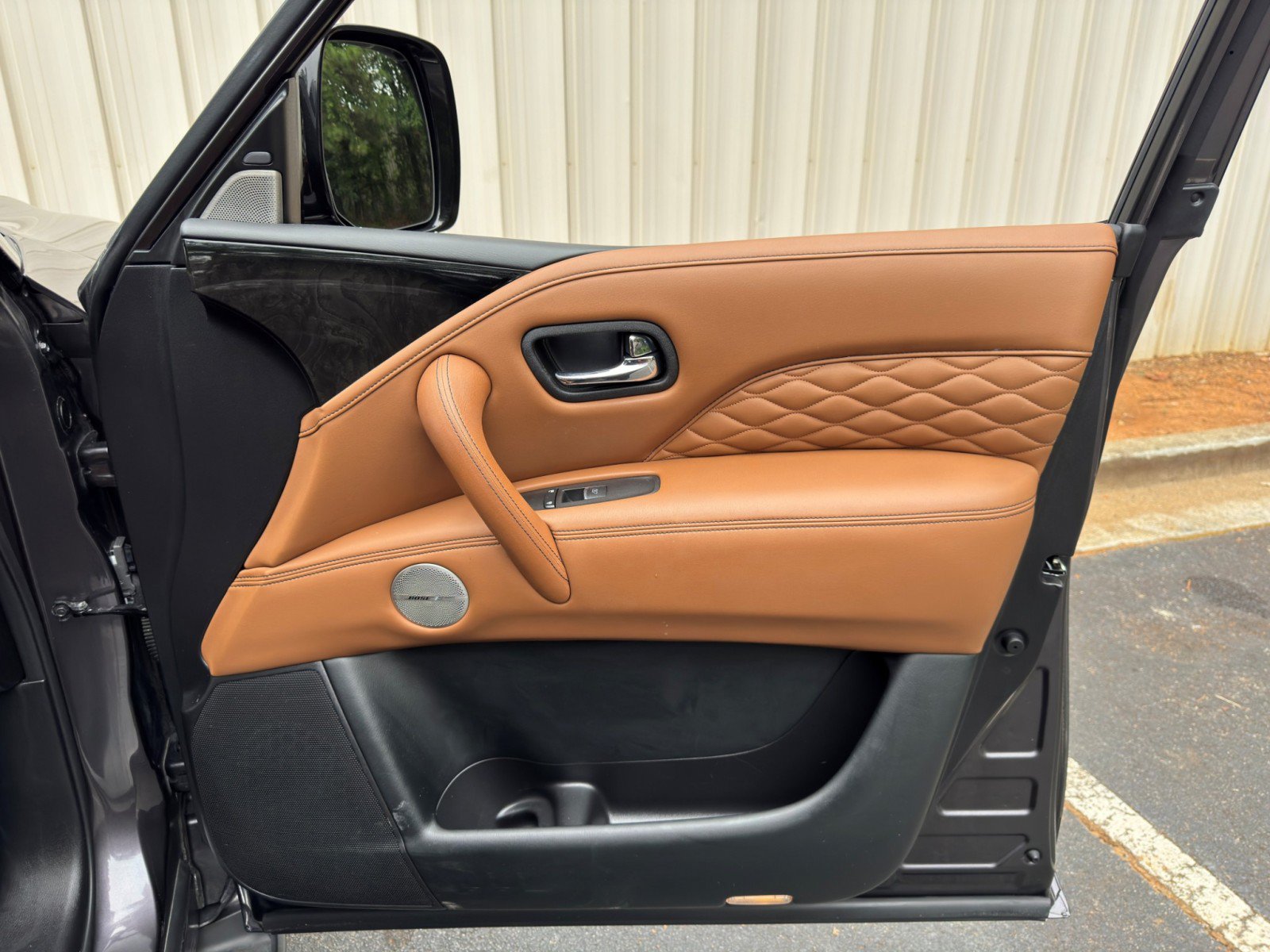 Used 2022 INFINITI QX80 Sensory w/ All-Season Package AWD/4WD image 45
