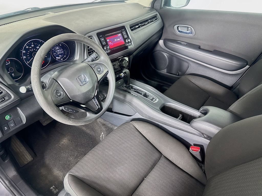 Used 2016 Honda HR-V LX image 9