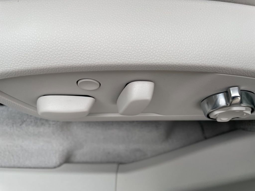 New 2026 Buick Enclave Avenir w/ Super Cruise Package image 15