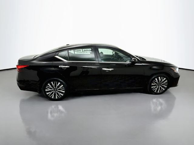 Used 2023 Nissan Altima 2.5 SV FWD image 8