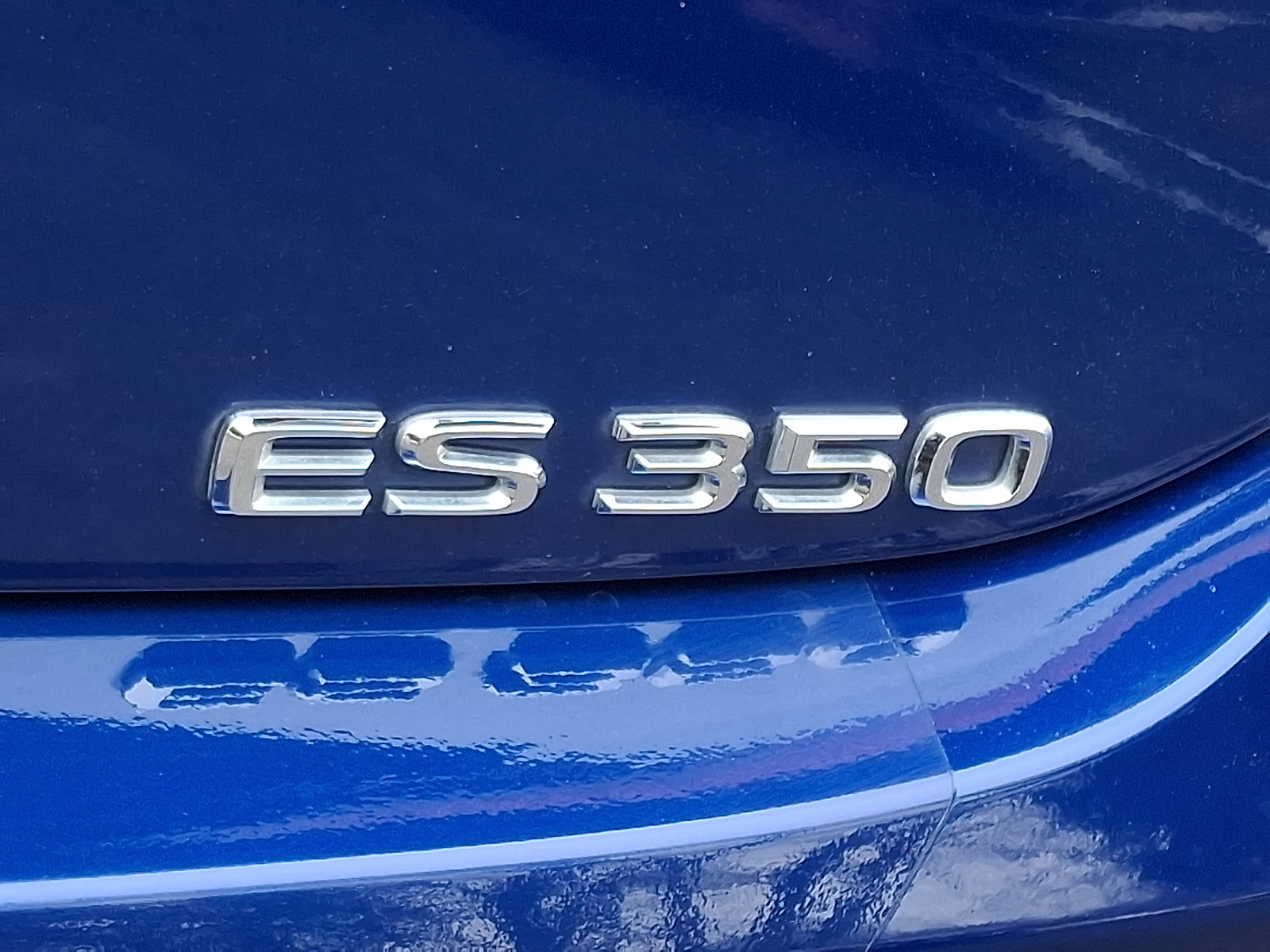 Certified 2022 Lexus ES 350 F Sport w/ Accessory Package 2 image 31