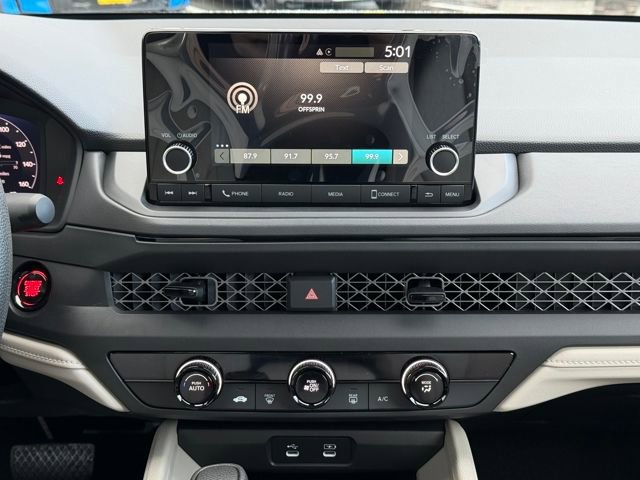 New 2025 Honda Accord LX image 24