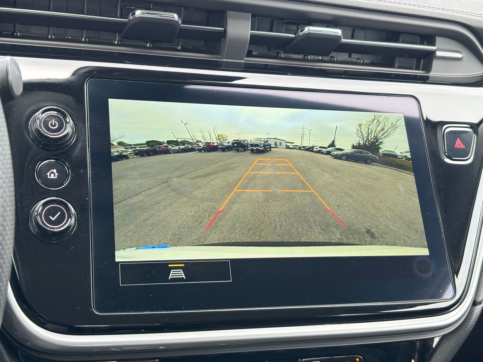 Used 2023 Chevrolet Bolt EUV LT FWD image 6