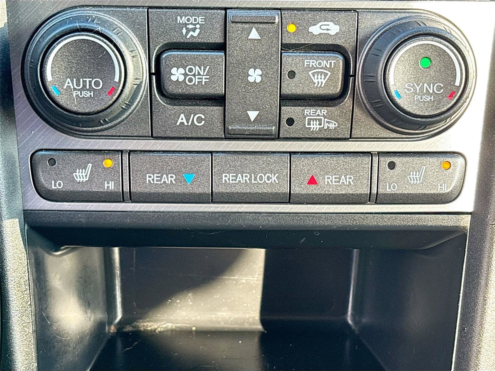 Used 2015 Honda Pilot Touring image 21