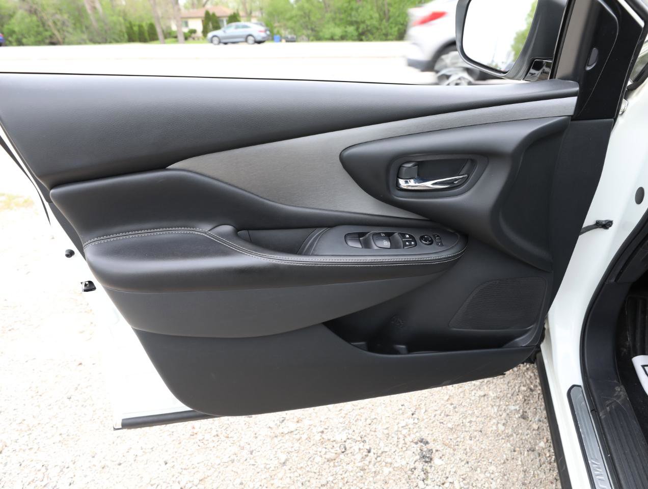Used 2021 Nissan Murano SV w/ SV Special Edition Package AWD/4WD image 16