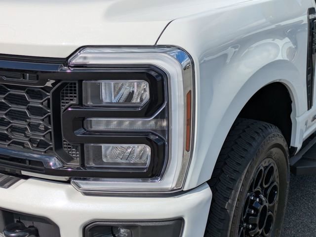 New 2025 Ford F250 Lariat w/ Lariat Ultimate Package image 9