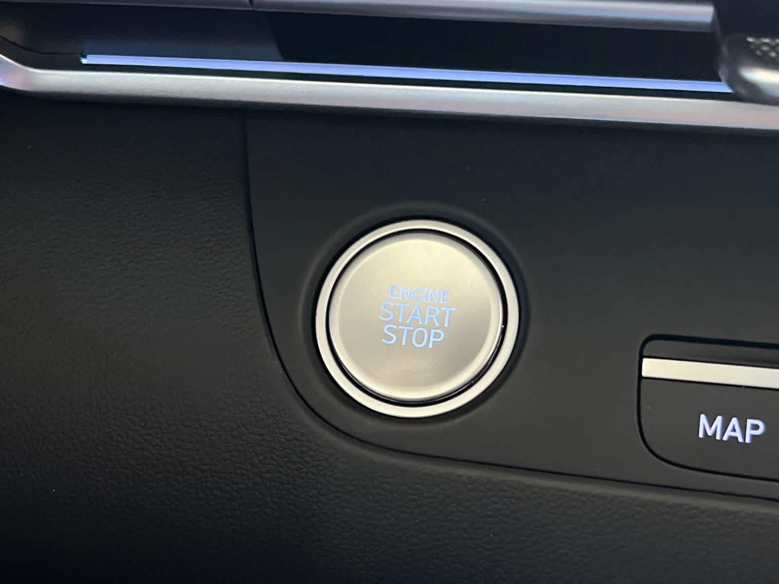 Certified 2026 Hyundai Elantra Limited FWD image 23