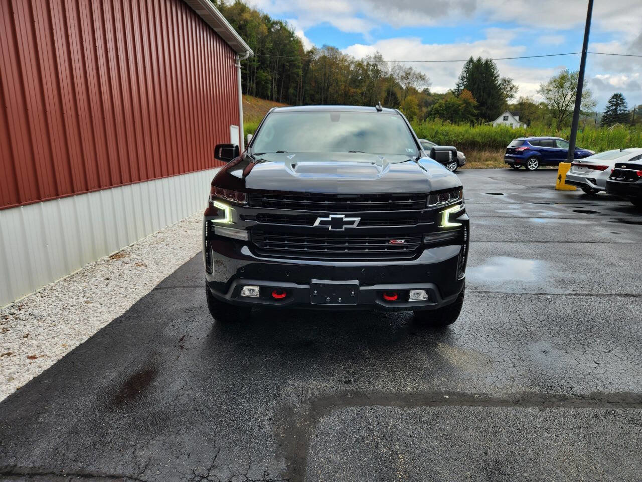 Used 2022 Chevrolet Silverado 1500 LT Trail Boss w/ Convenience Package II image 3