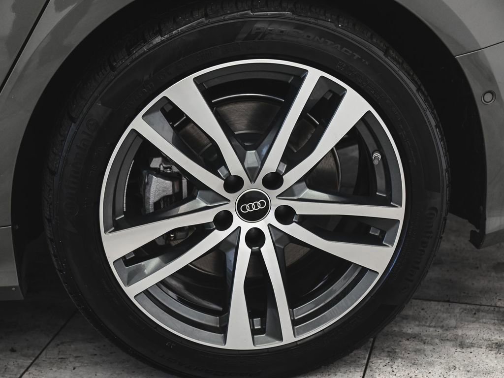 Used 2022 Audi A6 3.0T Premium w/ Convenience Package image 7