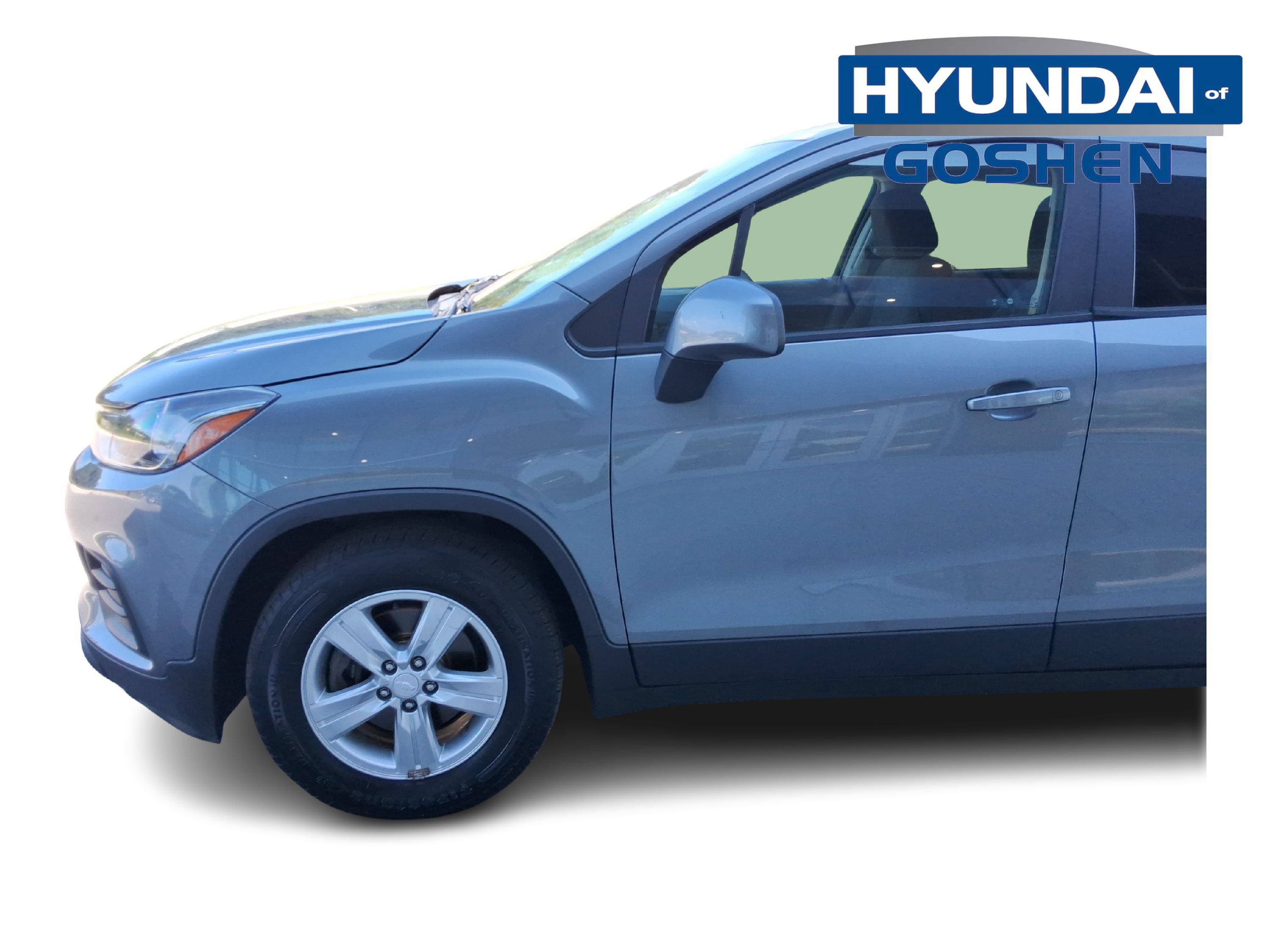 Used 2020 Chevrolet Trax LS w/ Tint and Cruise Package FWD image 5