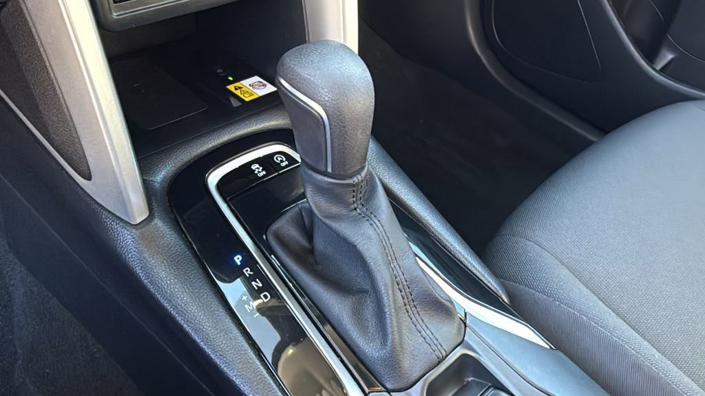 Used 2023 Toyota Corolla Cross LE image 19