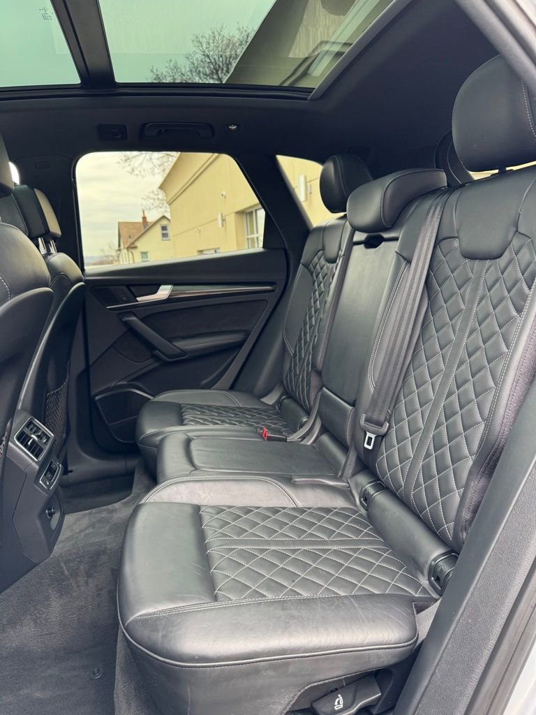 Used 2018 Audi SQ5 Prestige image 15