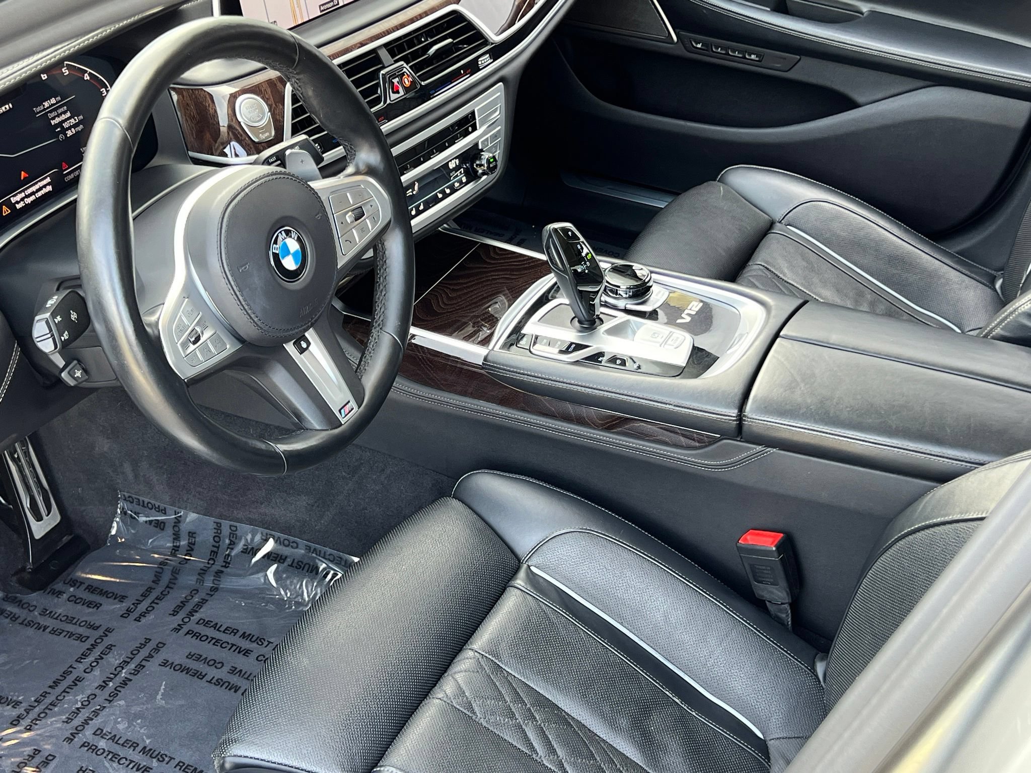 Used 2021 BMW M760i xDrive AWD/4WD image 2