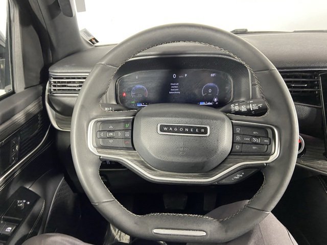 Used 2024 Jeep Wagoneer Series II w/ Flexible Seating Group image 24
