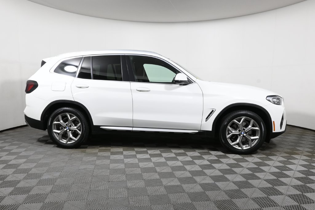 Certified 2024 BMW X3 xDrive30i w/ Premium Package AWD/4WD image 8
