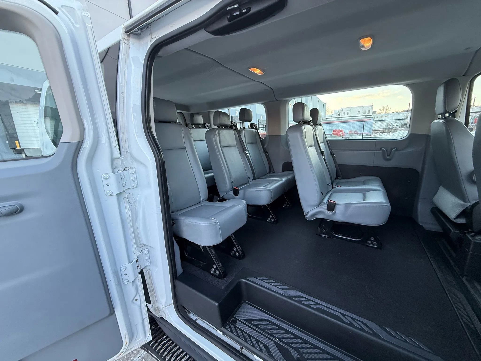 Used 2015 Ford Transit 150 XL image 27