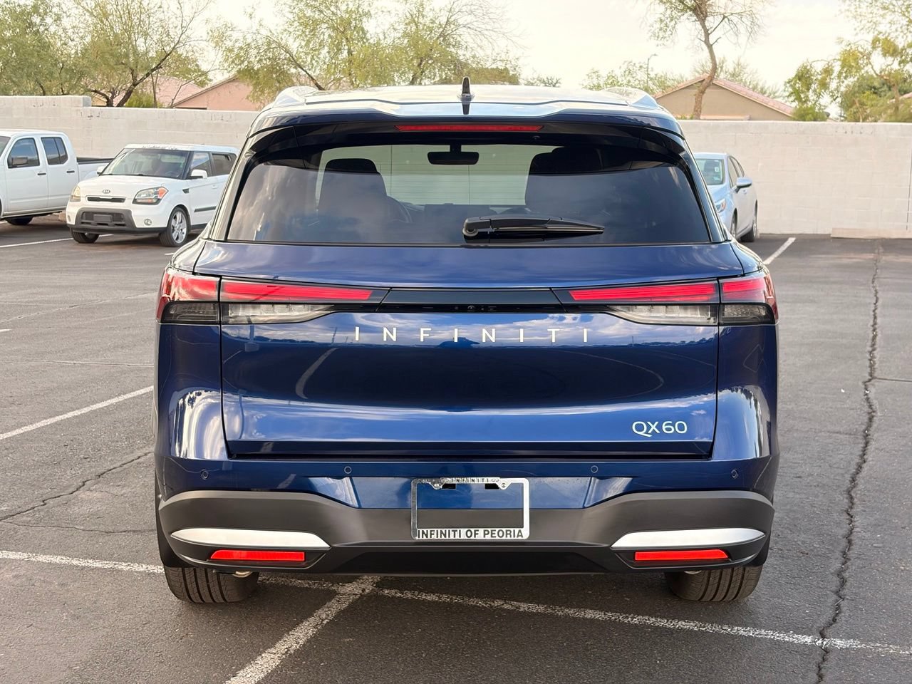 Certified 2026 INFINITI QX60 Luxe w/ Cargo Package FWD image 4