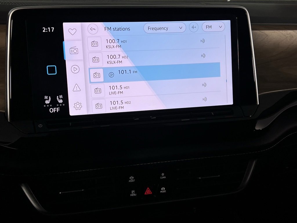 Used 2025 Volkswagen Atlas SE image 18