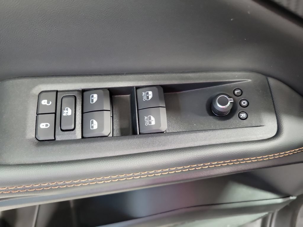 New 2026 Jeep Cherokee Limited AWD/4WD image 12