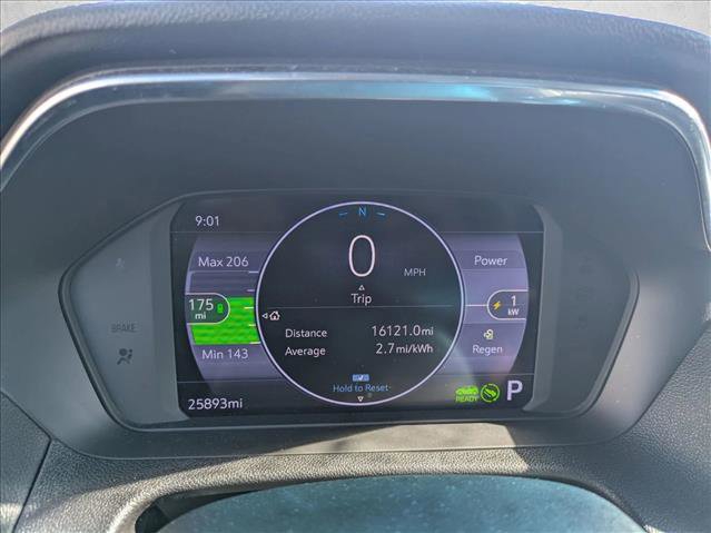 Used 2023 Chevrolet Bolt LT w/ Driver Confidence Package FWD image 9