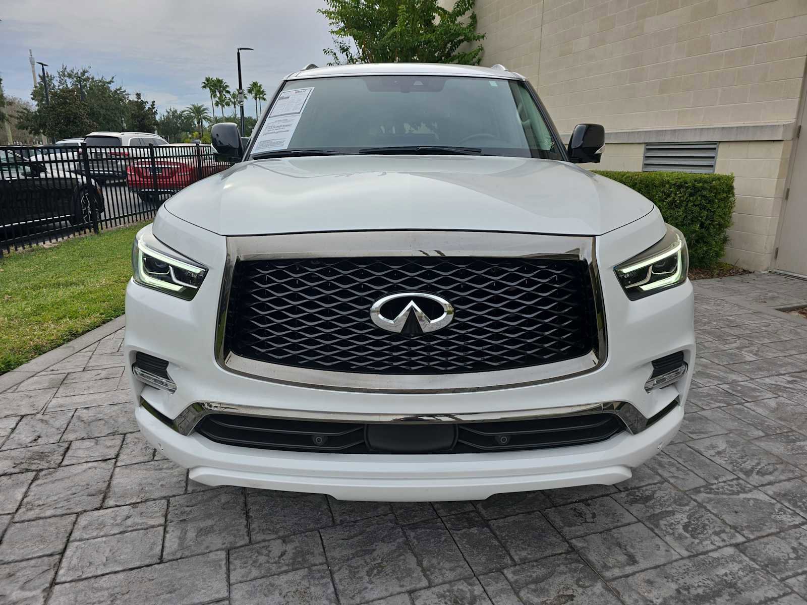 Certified 2024 INFINITI QX80 Premium Select w/ Cargo Package video 2