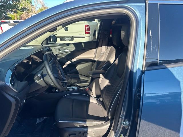 Certified 2024 Buick Encore GX Avenir w/ Avenir Technology Package AWD/4WD image 13
