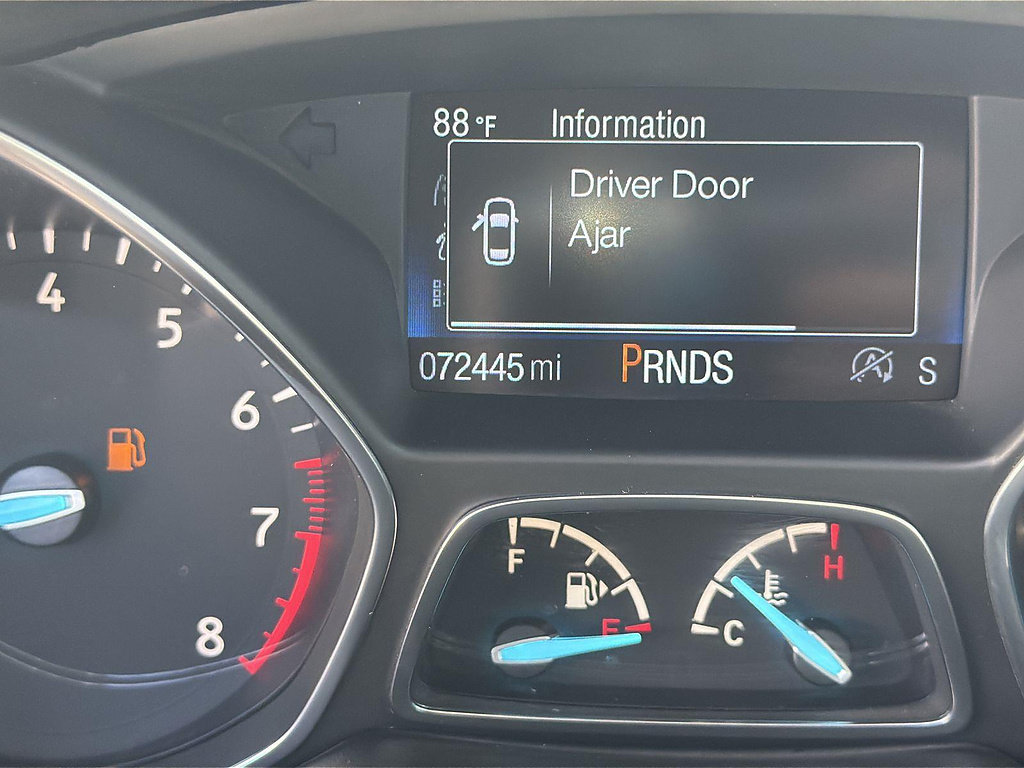 Used 2019 Ford Escape Titanium FWD image 11
